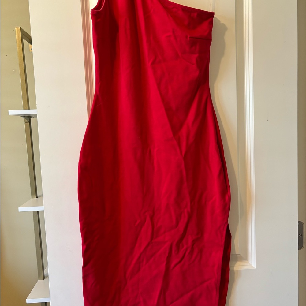 Red midi vestique dress
